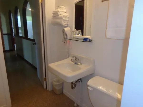 Happy Motel 10